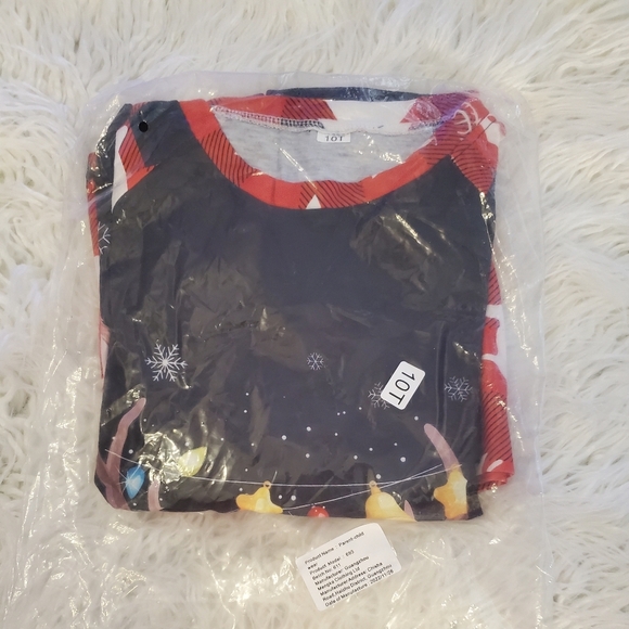 New Family Christmas Pajamas Size 10T - Picture 8 of 8